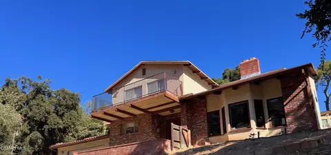 6319 Del Robles Dr, Simi Valley, CA 93063