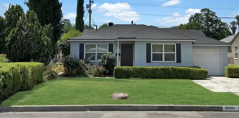 16010 Valerio St, Van Nuys, CA 91406
