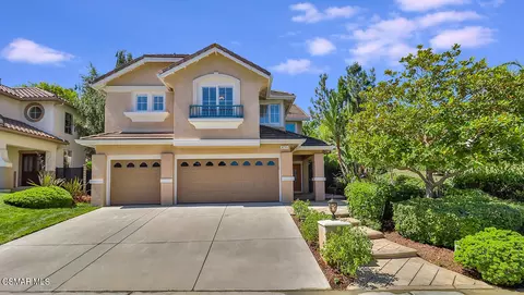 1795 Red Robin Pl, Newbury Park, CA 91320