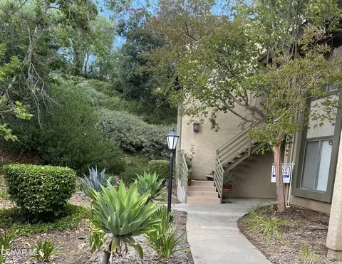 463 Arbor Lane Ct #105, Thousand Oaks, CA 91360