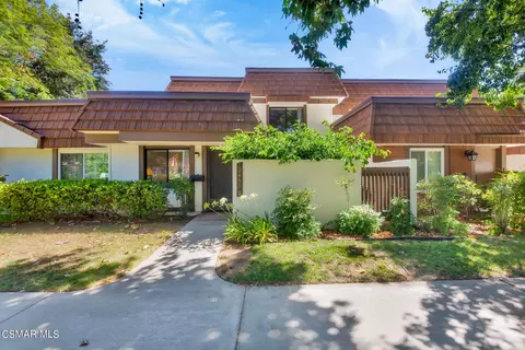10451 Larwin Ave #2, Chatsworth, CA 91311