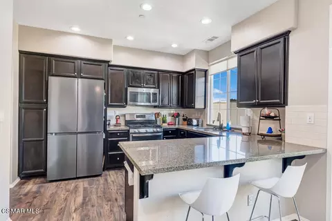 443 Stratus Ln #3, Simi Valley, CA 93065