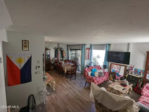10710 Woodley Ave #6, Granada Hills, CA 91344