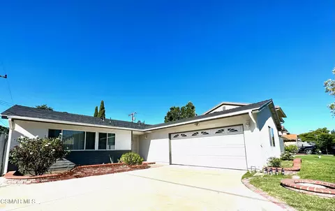 2017 Abraham St, Simi Valley, CA 93065