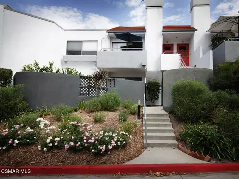 1175 Tivoli Ln #74, Simi Valley, CA 93065