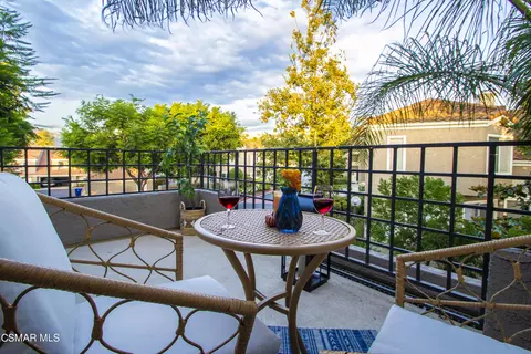5994 Paseo Encantada, Camarillo, CA 93012 photo 1