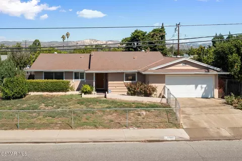 2617 Royal Ave, Simi Valley, CA 93065