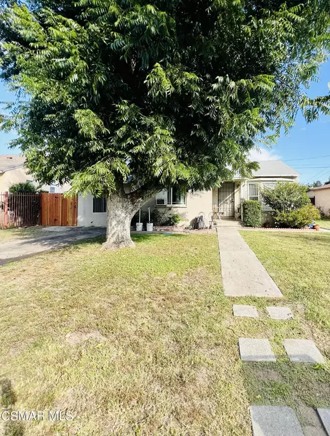 7034 Yarmouth Ave, Reseda, CA 91335