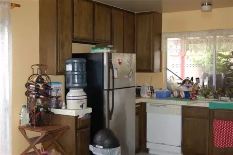 1108 W Hickory Ave, Lompoc, CA 93436 photo 4