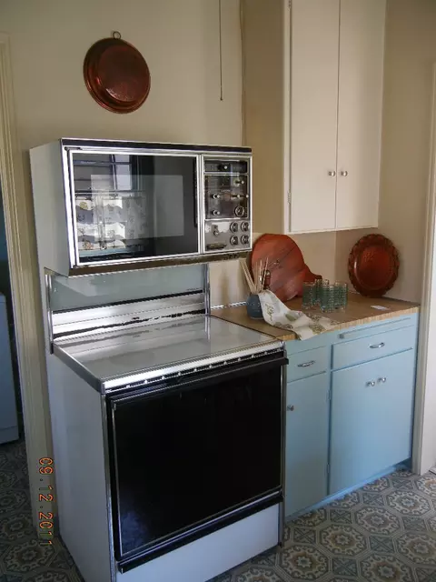 233 S D St, Lompoc, CA 93436 photo 5