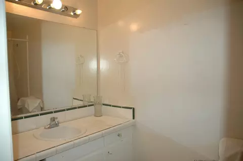 224 Serpolla St, Carpinteria, CA 93013 photo 6