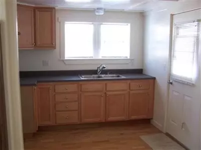 44 Warner St, Ventura, CA 93003 photo 4