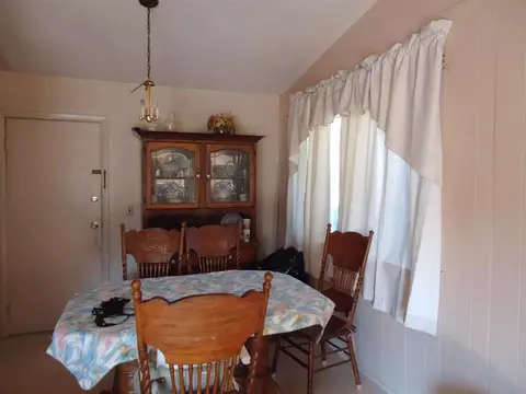 5423 Shemara St, Carpinteria, CA 93013 photo 3