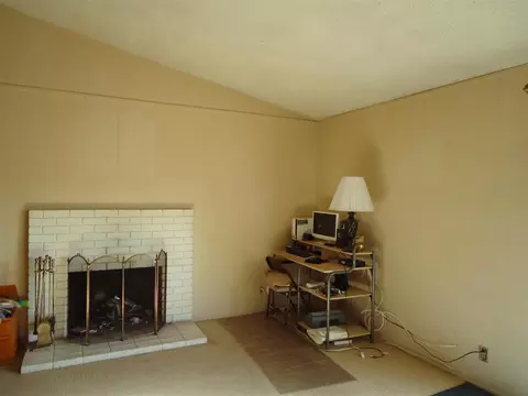 5423 Shemara St, Carpinteria, CA 93013 photo 2