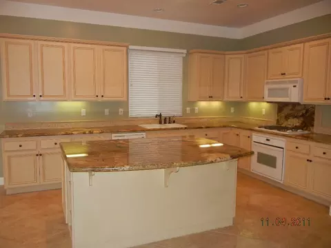 669 Palomar Cir, Lompoc, CA 93436 photo 4