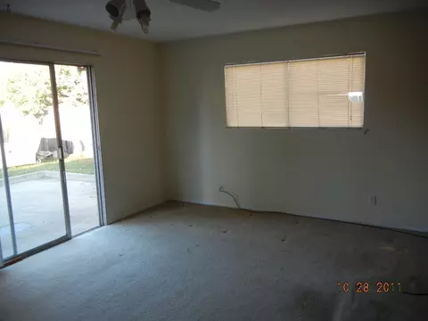 705 E Oak Ave, Lompoc, CA 93436 photo 3