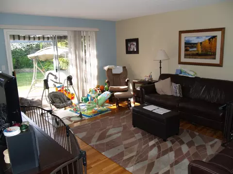 89 Bristol Pl, Goleta, CA 93117 photo 3
