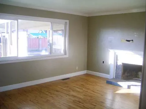 804 E North Ave, Lompoc, CA 93436 photo 9