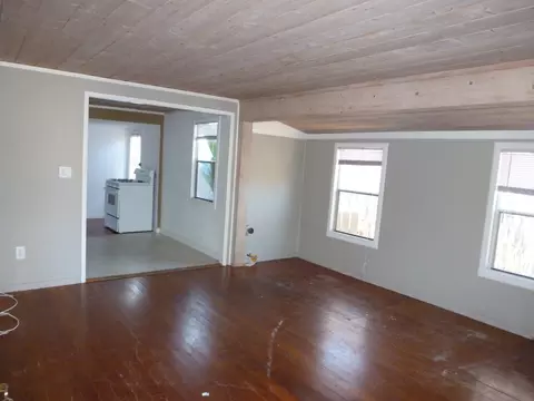 751 Olive Ave, Carpinteria, CA 93013 photo 7