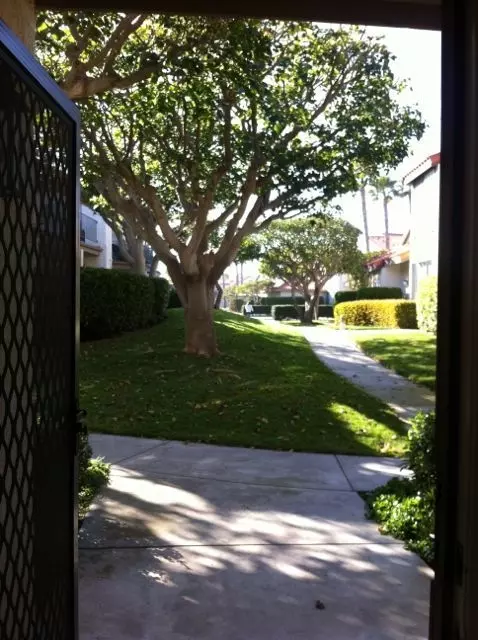 1975 Majorca Dr, Oxnard, CA 93035 photo 1