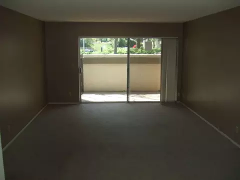 45 Dearborn Pl #35, Goleta, CA 93117 photo 4