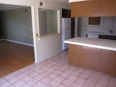 293 Spruce Dr, Goleta, CA 93117 photo 2