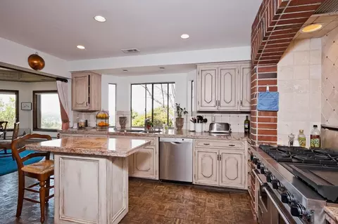 312 Fairview Rd, Ojai, CA 93023 photo 24