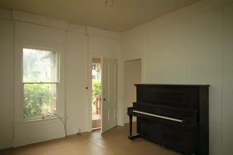 318 E Arrellaga St, Santa Barbara, CA 93101 photo 3