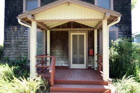 318 E Arrellaga St, Santa Barbara, CA 93101 photo 2