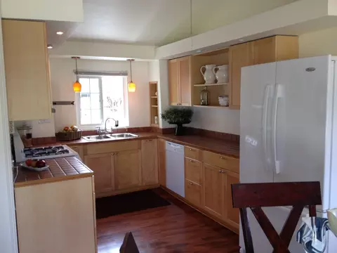 4963 3rd St, Carpinteria, CA 93013 photo 3