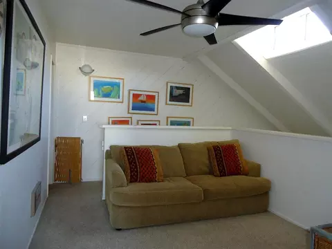 220 Elm Ave #8, Carpinteria, CA 93013 photo 5