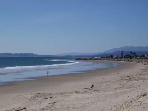 220 Elm Ave #8, Carpinteria, CA 93013 photo 7