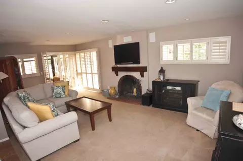 7805 Wagon Wheel Dr, Goleta, CA 93117 photo 3