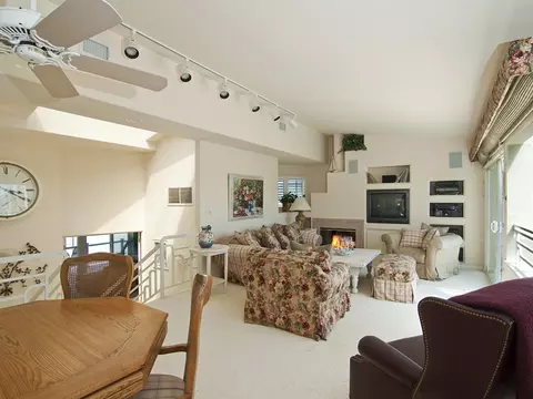 4049 Ocean Dr, Oxnard, CA 93035 photo 12