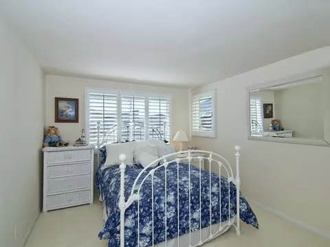 4049 Ocean Dr, Oxnard, CA 93035 photo 9