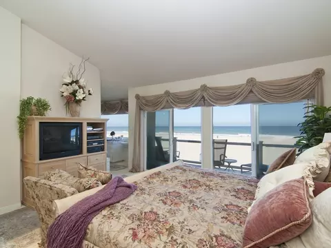 4049 Ocean Dr, Oxnard, CA 93035 photo 7