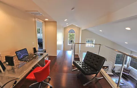 4844 El Carro Ln, Carpinteria, CA 93013 photo 2