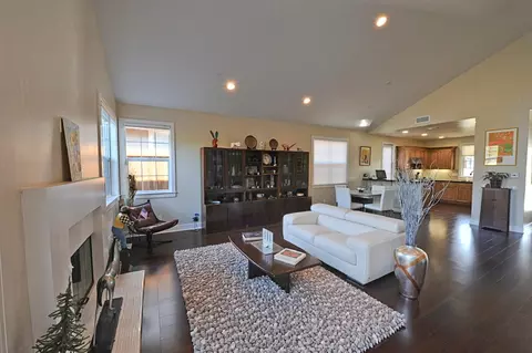 4844 El Carro Ln, Carpinteria, CA 93013 photo 4