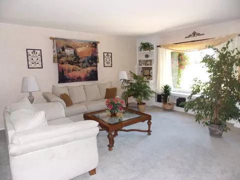2880 Lewis Dr, Lompoc, CA 93436 photo 2
