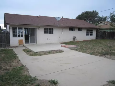 1128 N Poppy St, Lompoc, CA 93436 photo 11