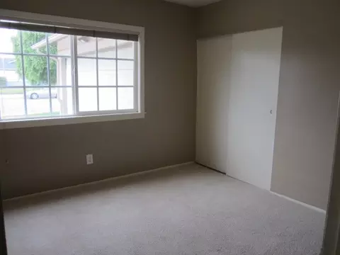 1128 N Poppy St, Lompoc, CA 93436 photo 8