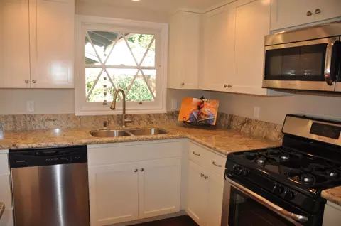 5666 Berkeley Rd, Goleta, CA 93117 photo 2