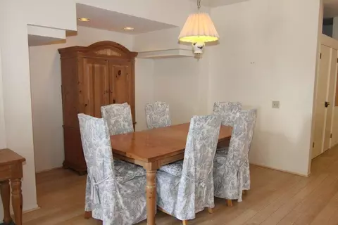 7150 Phelps Rd, Goleta, CA 93117 photo 4