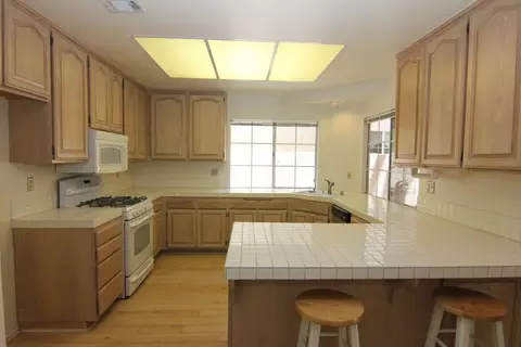 7150 Phelps Rd, Goleta, CA 93117 photo 3