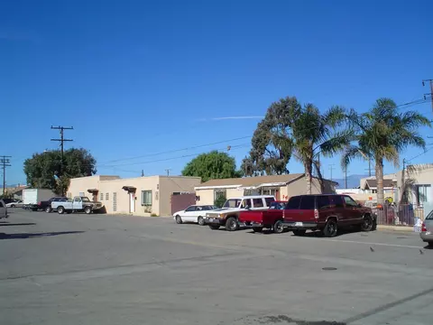 1552 Cypress St, Oxnard, CA 93030 photo 1