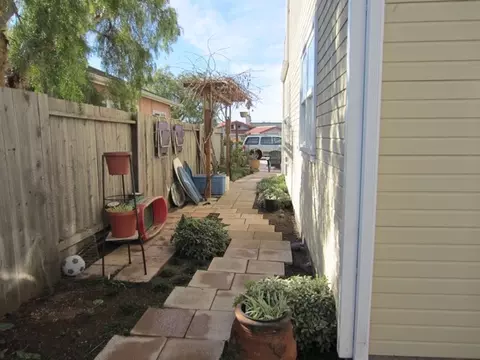 4922 Third St, Carpinteria, CA 93013 photo 4