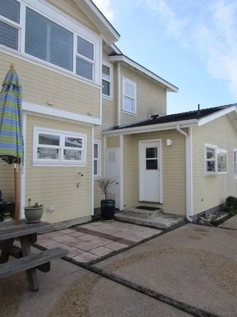 4922 Third St, Carpinteria, CA 93013 photo 3