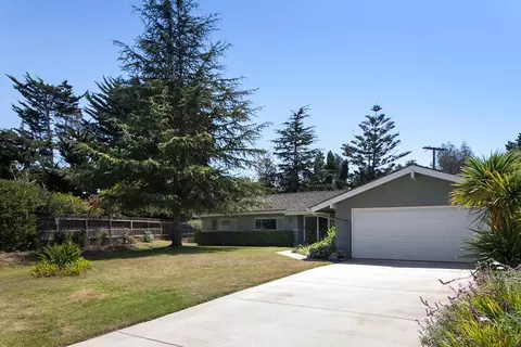 140 Serafin Way, Carpinteria, CA 93013 photo 2