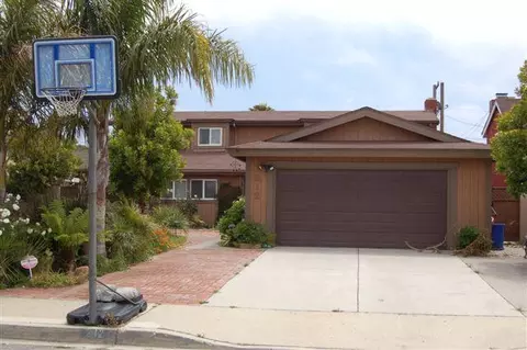 212 S First Pl, Lompoc, CA 93436 photo 2