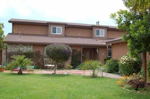 212 S First Pl, Lompoc, CA 93436 photo 1